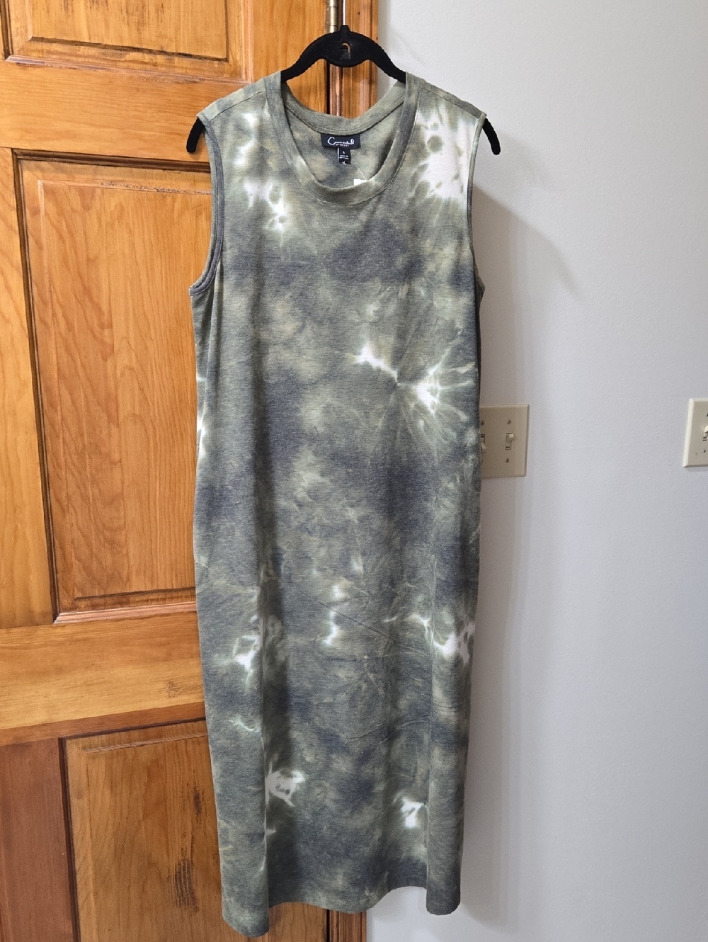Connected Apparel Olive and White Tie-Dye Sleeveless Maxi Dress